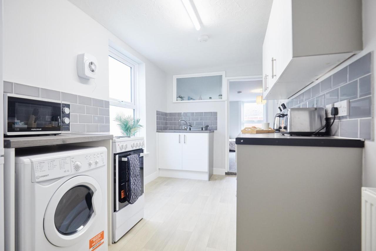 Homely - Great Yarmouth Beach Apartments ภายนอก รูปภาพ