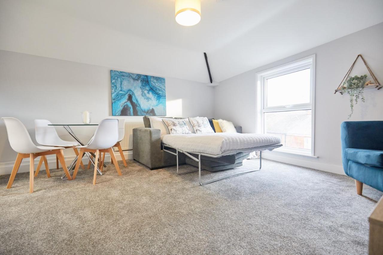 Homely - Great Yarmouth Beach Apartments ภายนอก รูปภาพ