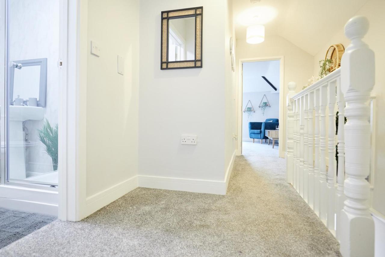 Homely - Great Yarmouth Beach Apartments ภายนอก รูปภาพ